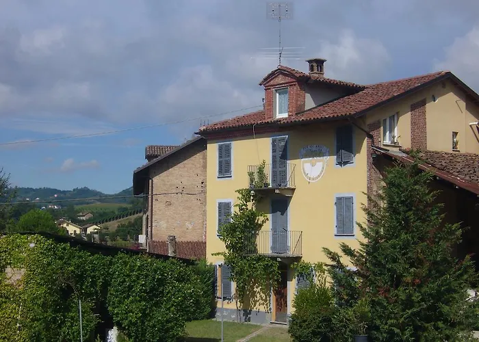 Villa Gran Collina San Damiano dʼAsti